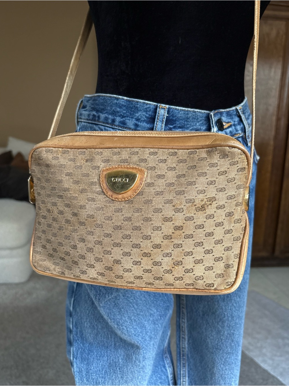 Vintage Gucci Tan Monogram Crossbody Bag